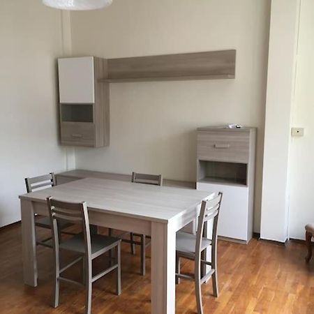 La Casa Di Aurora Apartment อีเฟรอา ภายนอก รูปภาพ